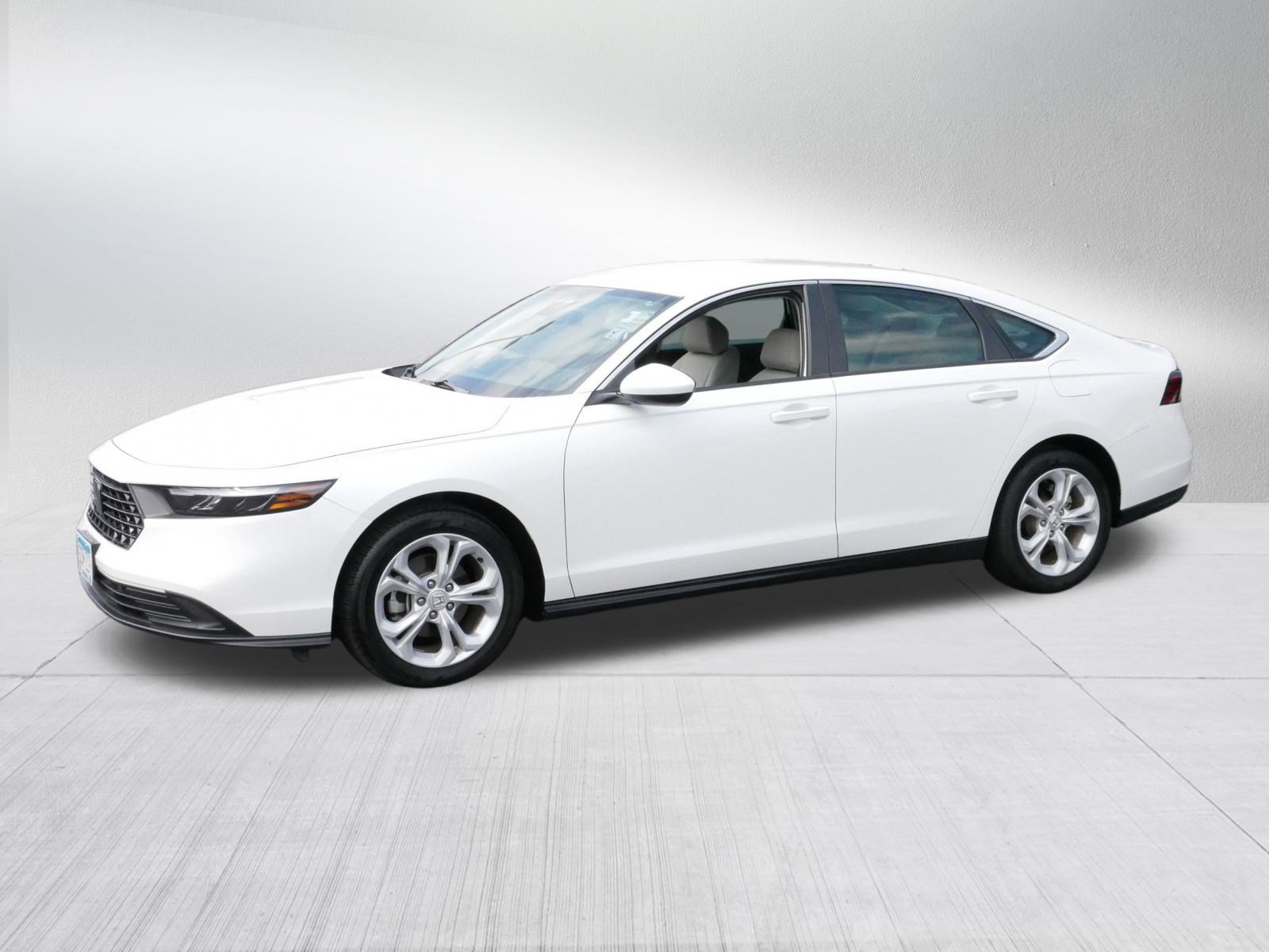 2024 Honda Accord LX photo 2