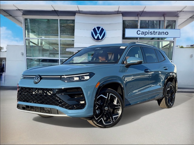 2026 Volkswagen Tiguan SEL R-LINE TURBO's photo