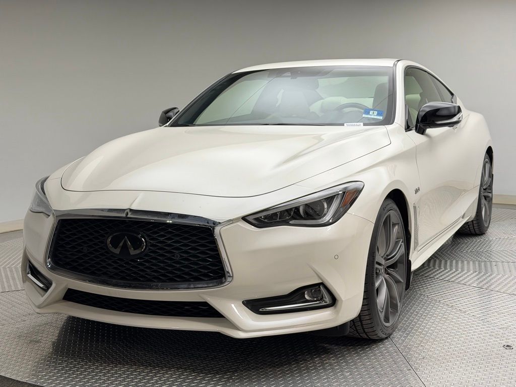 2019 INFINITI Q60 Coupe RED SPORT's photo