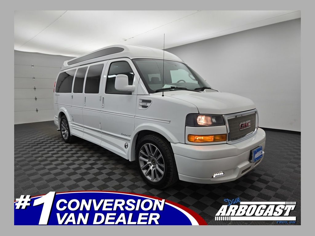 2020 GMC Savana Cargo Work Van's photo