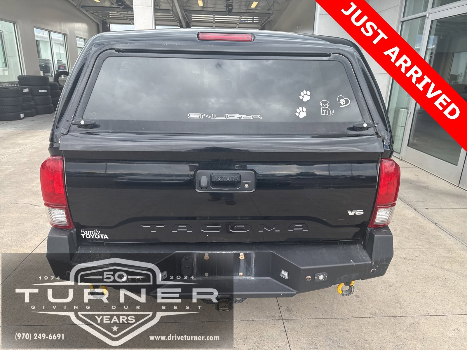 2019 Toyota Tacoma SR photo 3