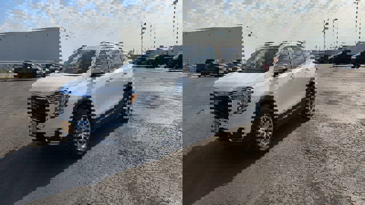 2023 Gmc Terrain SLE photo 4