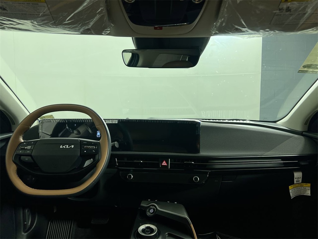 2025 Kia EV6 Wind photo 27