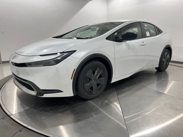 2025 Toyota Prius SE's photo
