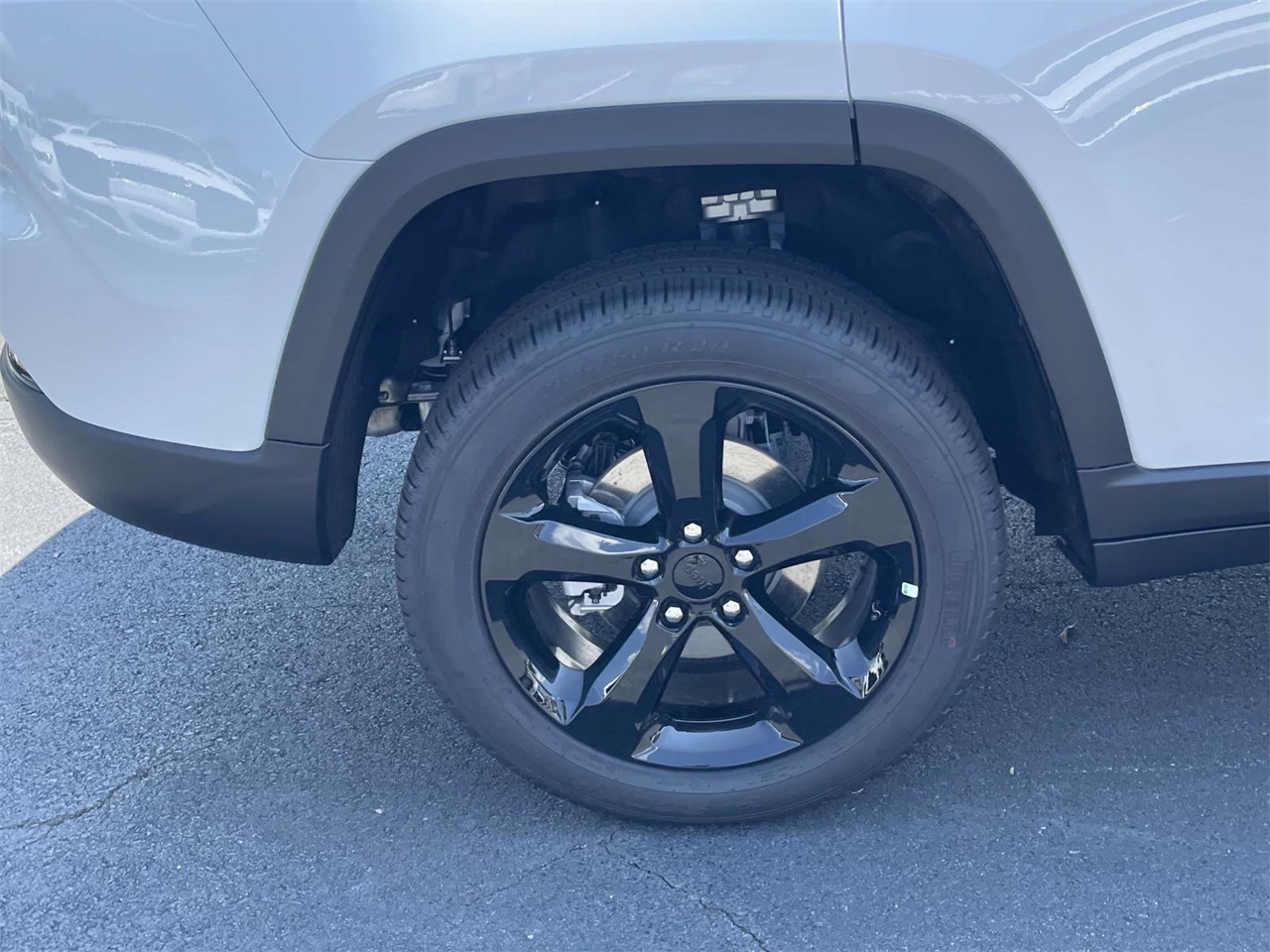 2025 Jeep Grand Cherokee Limited photo 30