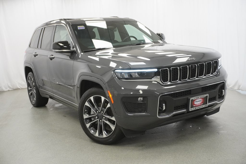 2024 Jeep Grand Cherokee Overland photo 5