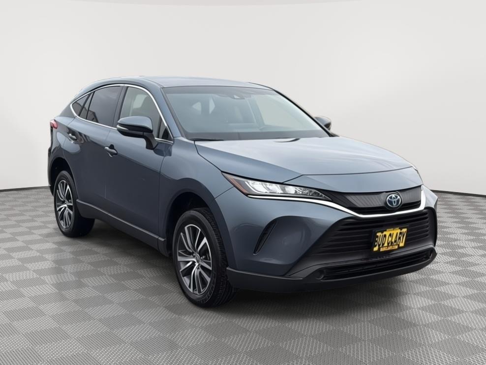 2022 Toyota Venza LE photo 7