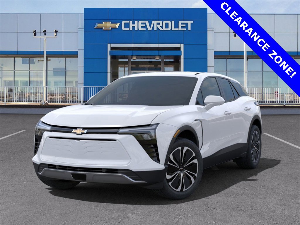 2025 Chevrolet Blazer EV photo 4