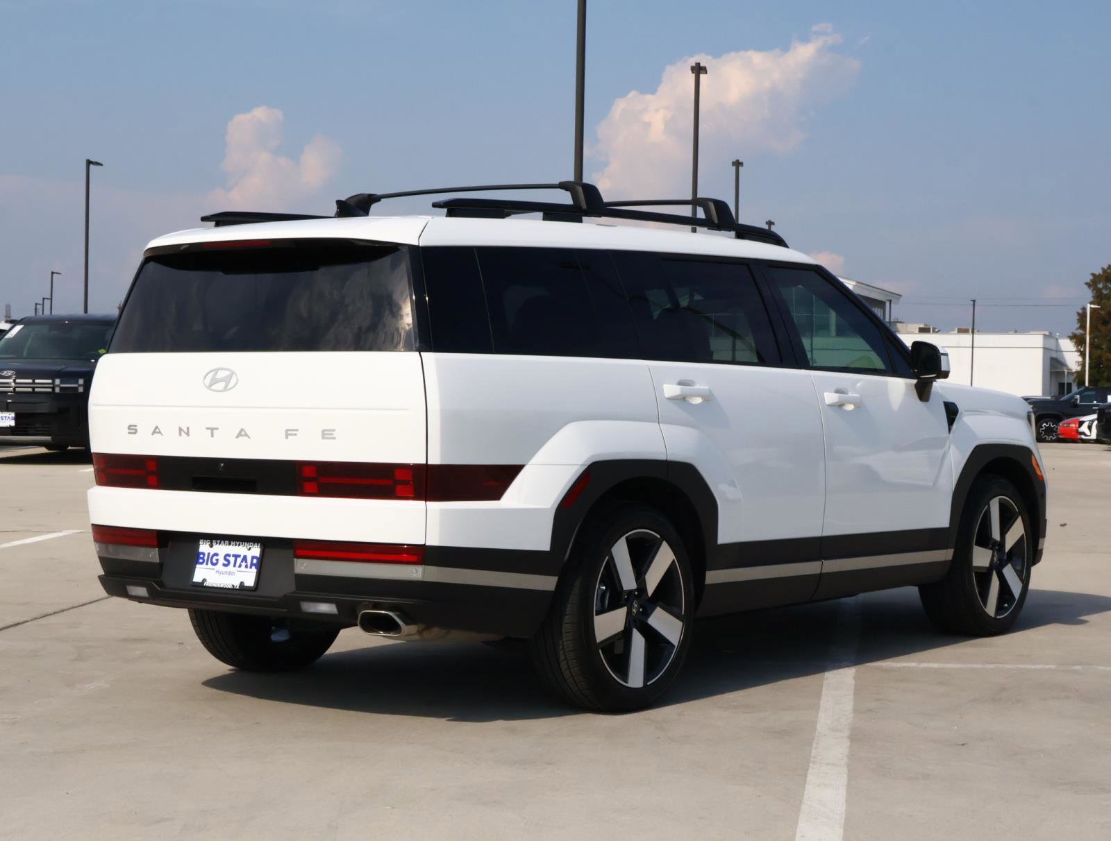 2025 Hyundai Santa Fe Limited photo 3