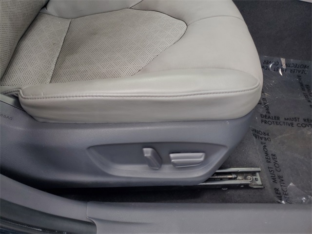 2021 Toyota Camry XSE photo 34