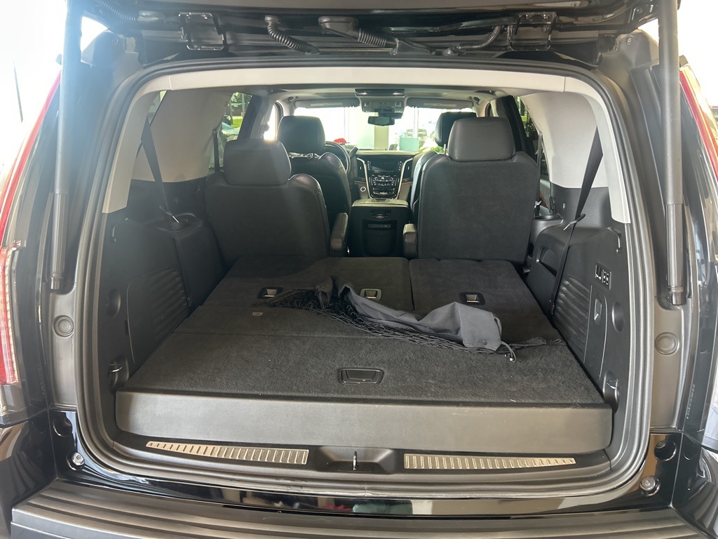 2020 Cadillac Escalade Premium Luxury photo 20