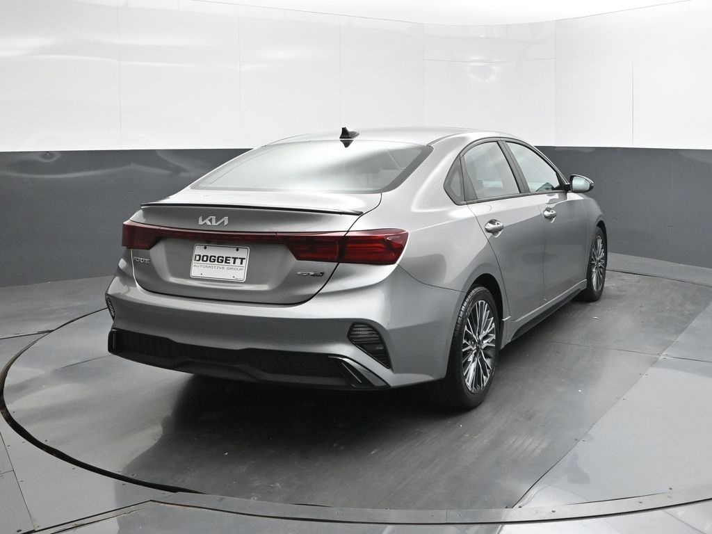 2023 Kia Forte GT-Line photo 7