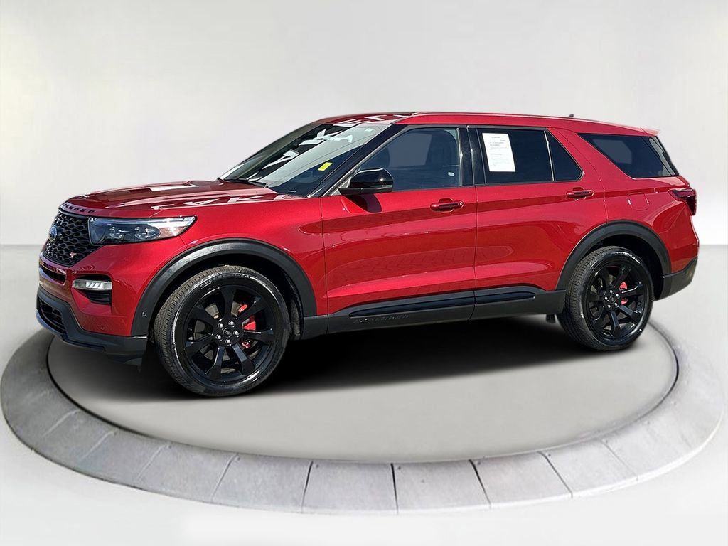 2021 Ford Explorer ST's photo