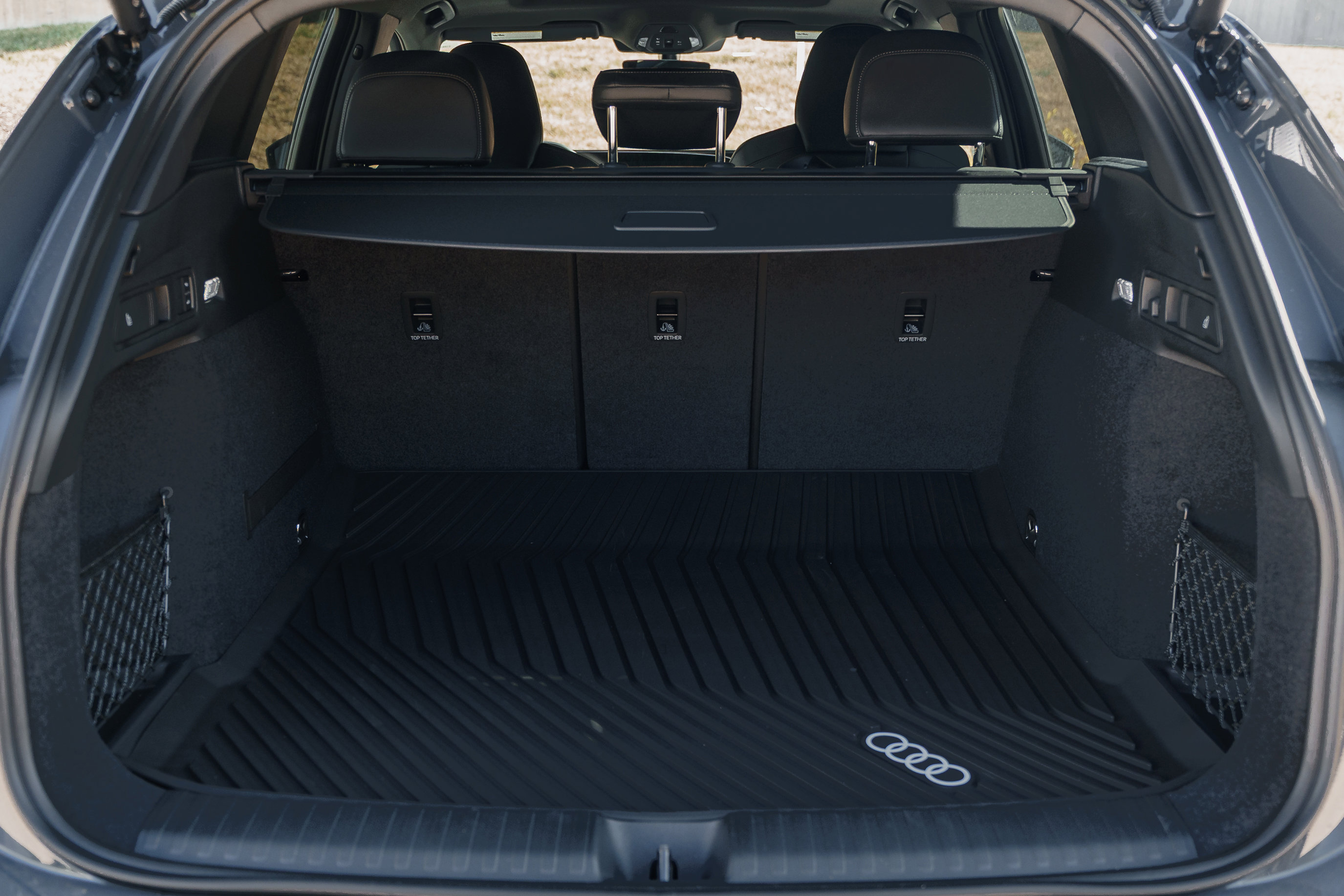 2025 Audi SQ6 photo 27