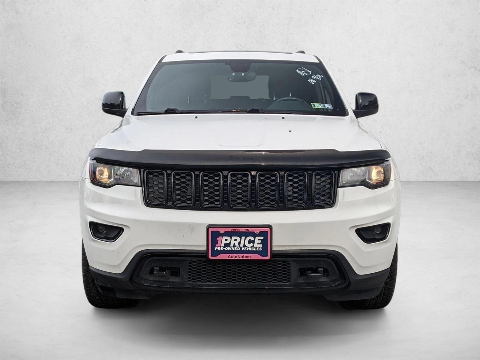 2018 Jeep Grand Cherokee Upland photo 2