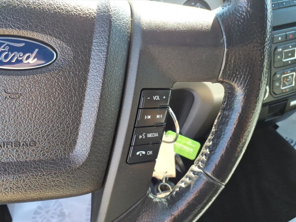 2014 Ford F-150 XLT photo 11