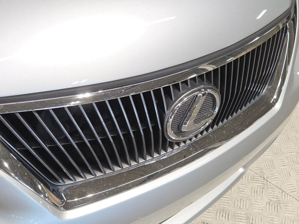 2013 Lexus IS 350 photo 11