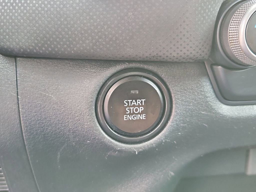 2024 Mazda CX-50 2.5 S Preferred photo 17
