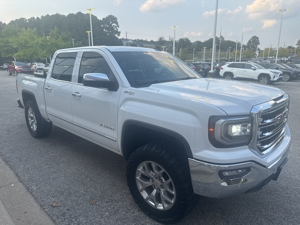 2017 Gmc Sierra 1500 SLT photo 4