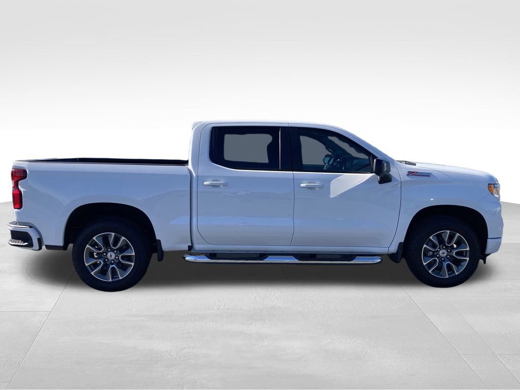 2026 Chevrolet Silverado 1500 RST photo 4