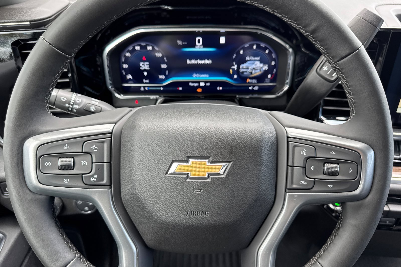 2025 Chevrolet Silverado LT photo 22