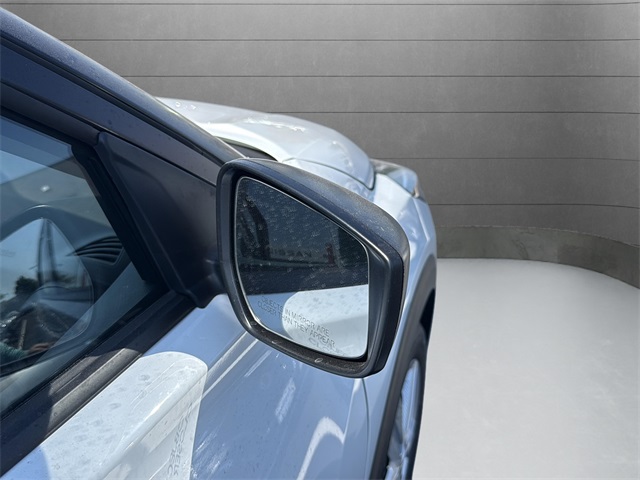 2025 Nissan Kicks Play S photo 28