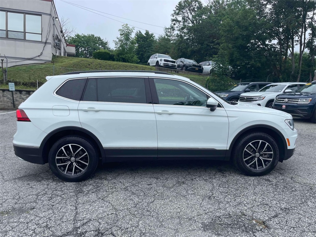 2021 Volkswagen Tiguan SE photo 4