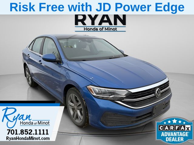 2024 Volkswagen Jetta SE's photo