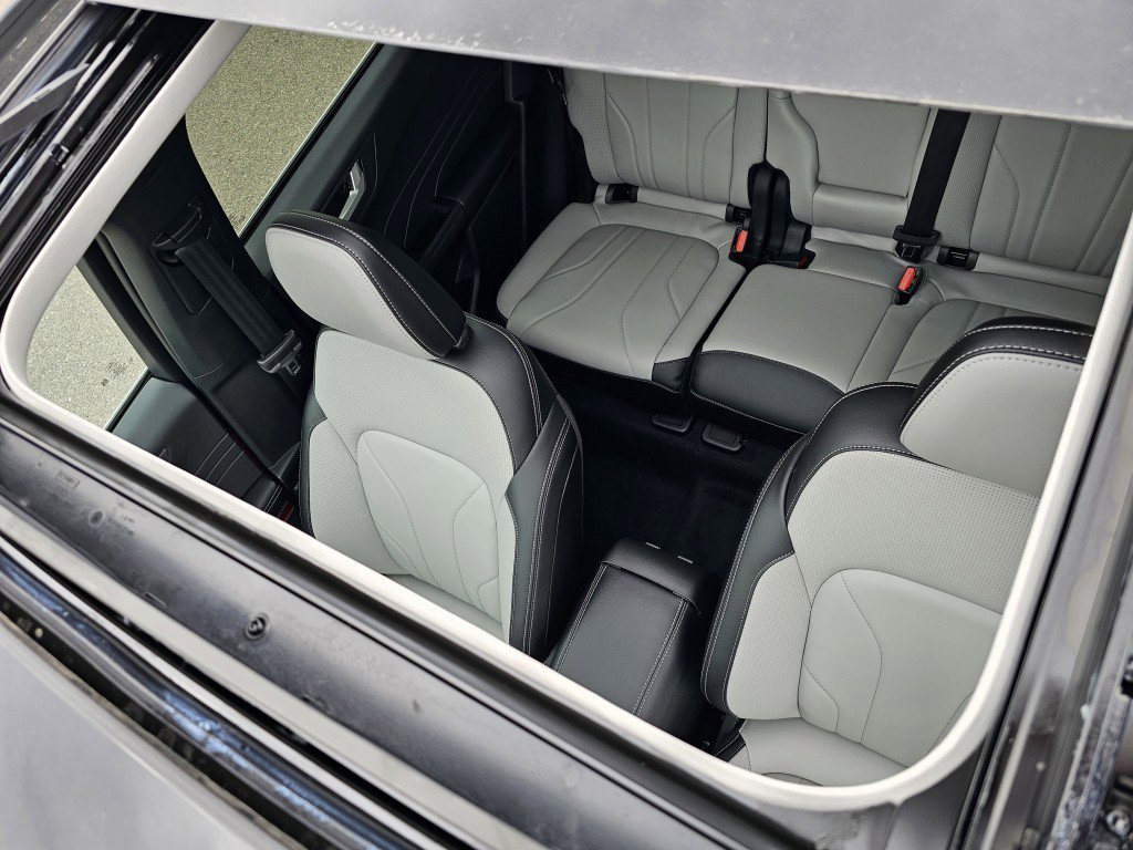 2025 Ford Escape Plug-In Hybrid Base photo 2