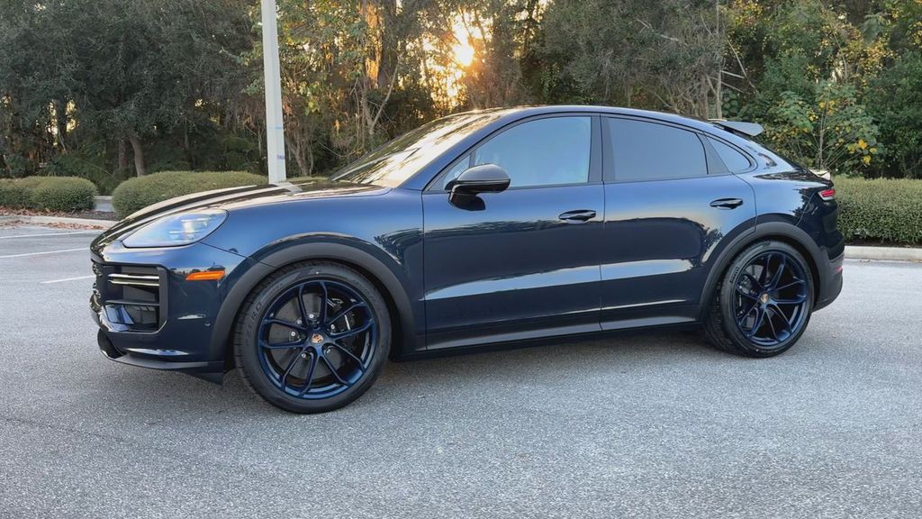 2026 Porsche Cayenne Turbo GT photo 3