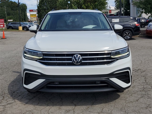 2023 Volkswagen Tiguan S photo 2