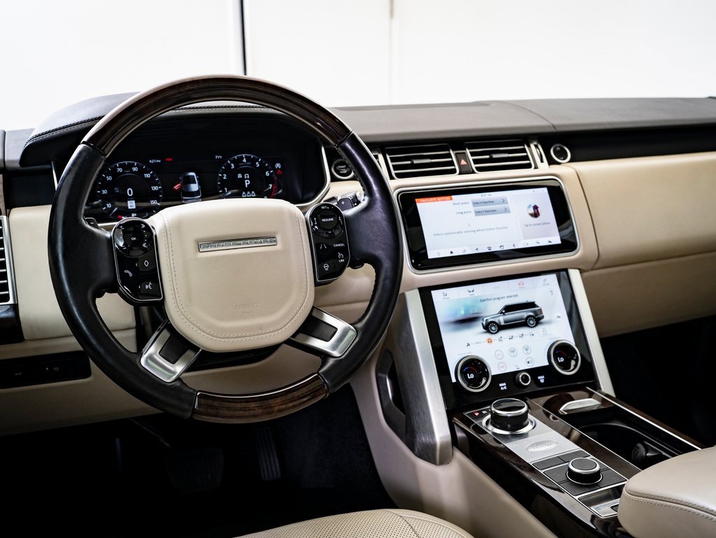 2019 Land Rover Range Rover SuperCharged HSE photo 3