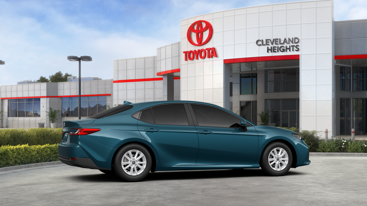 2026 Toyota Camry LE photo 11