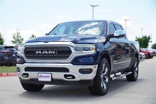 2024 Ram 1500 Limited photo 2