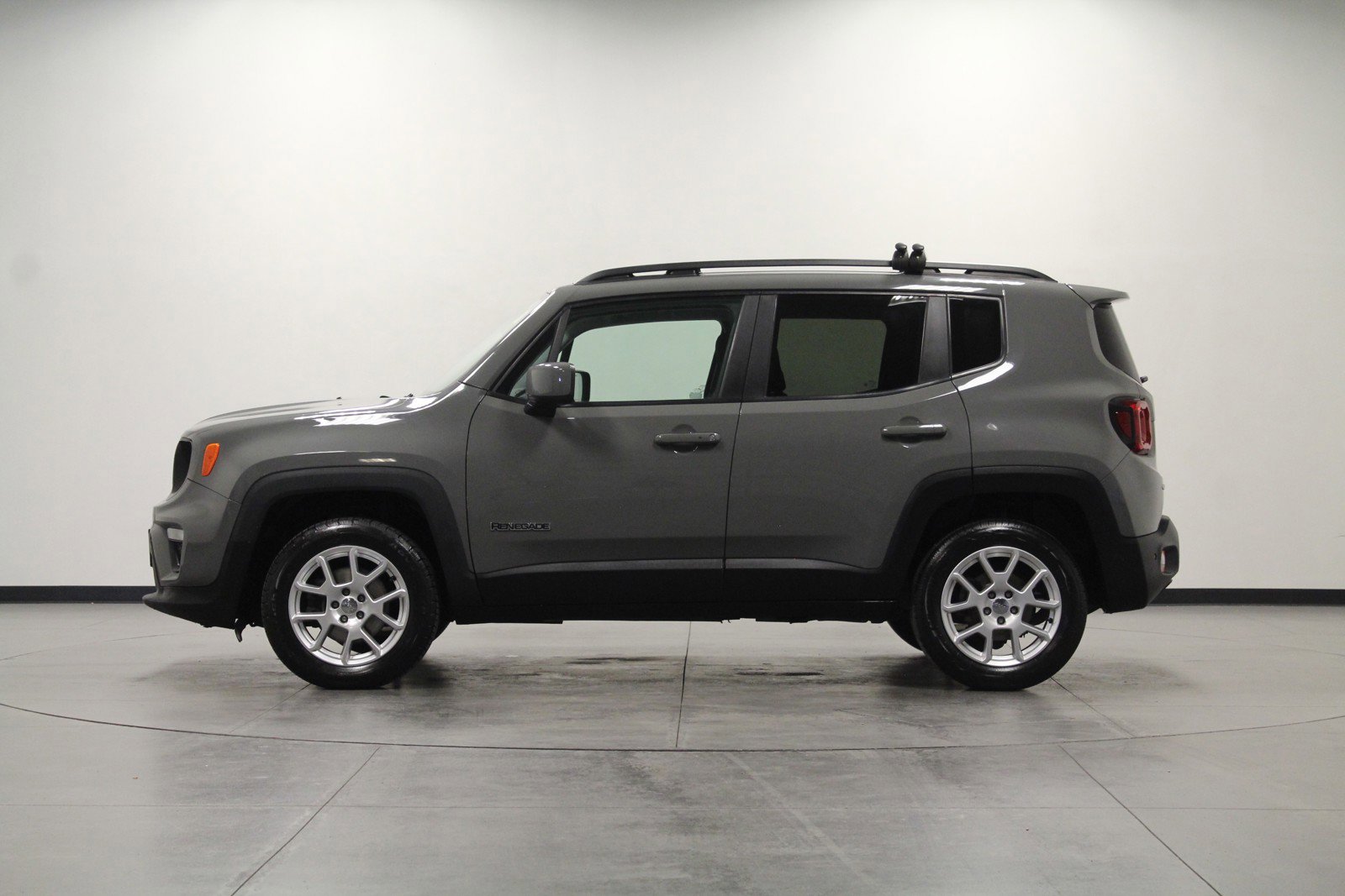 2021 Jeep Renegade Latitude photo 6