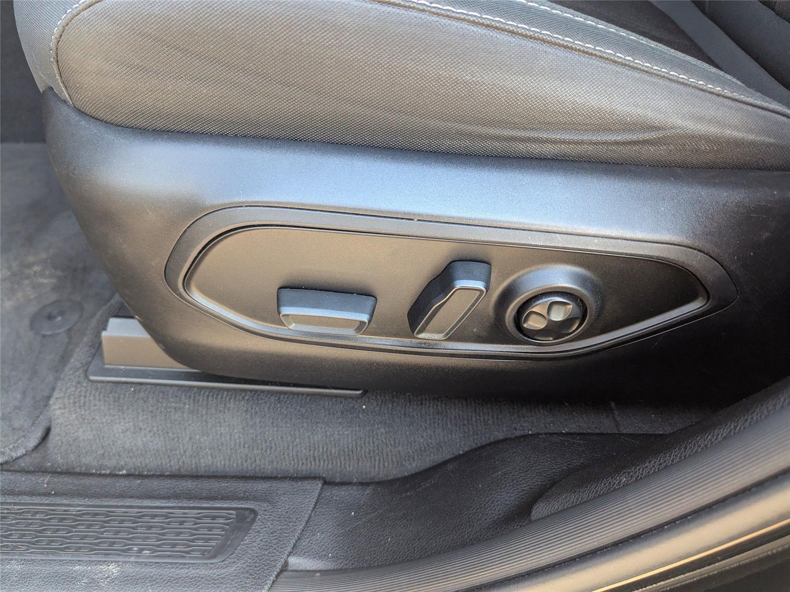 2023 Jeep Grand Cherokee Laredo photo 20