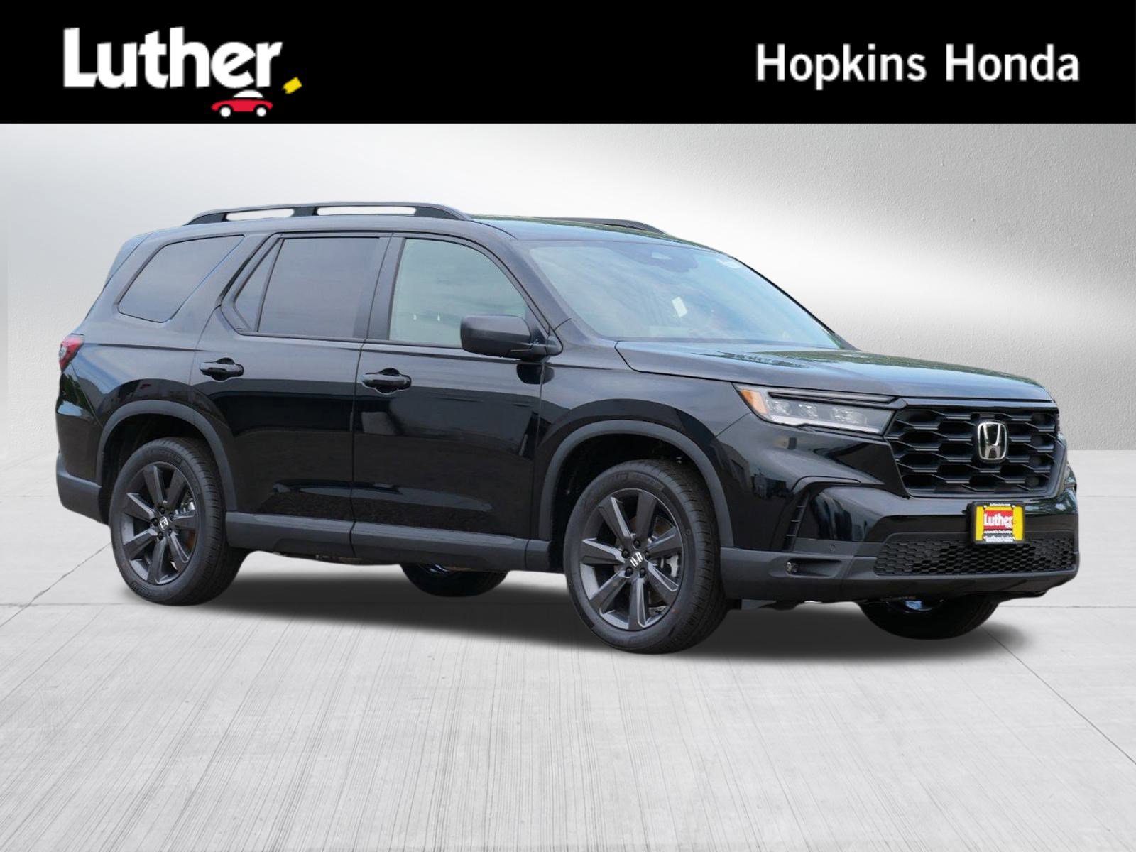 2025 Honda Pilot Sport's photo