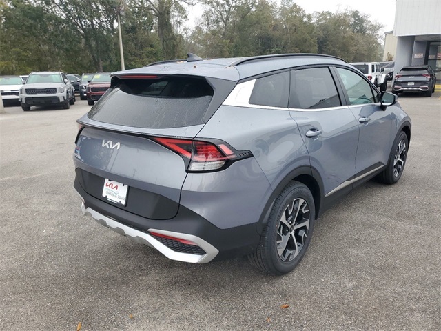 2025 Kia Sportage EX photo 2