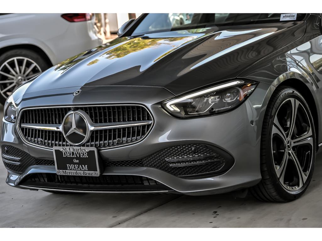 2025 Mercedes Benz C 300 4MATIC photo 4