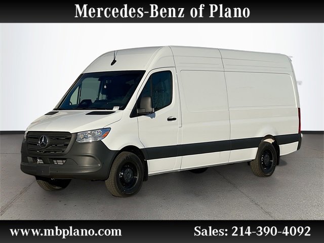 2026 Mercedes-Benz Sprinter Cargo Van Base's photo