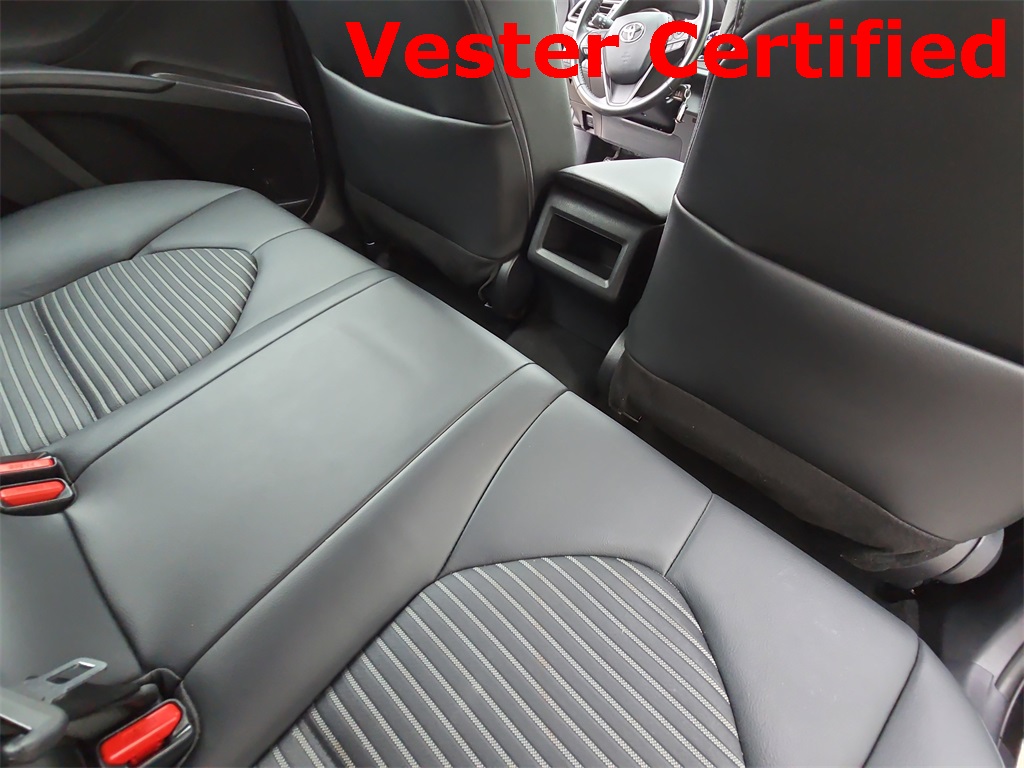 2023 Toyota Camry SE photo 27