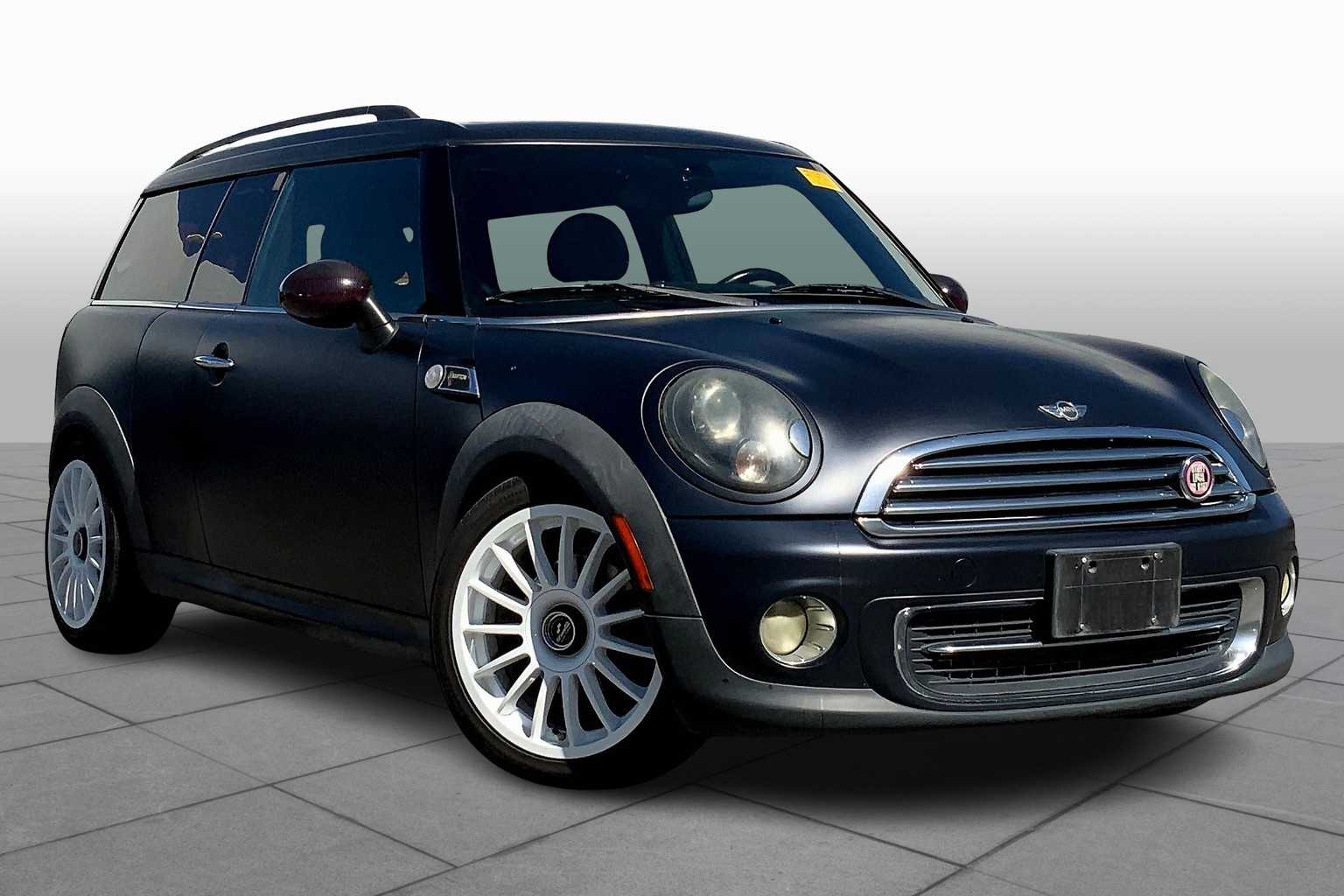 2012 Mini Clubman Base photo 2