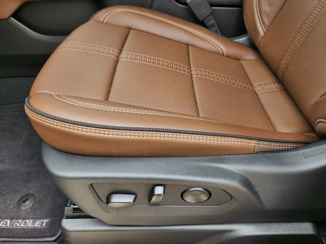 2026 Chevrolet Tahoe High Country photo 17
