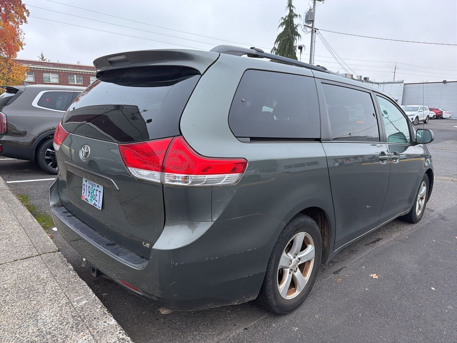2013 Toyota Sienna LE photo 4