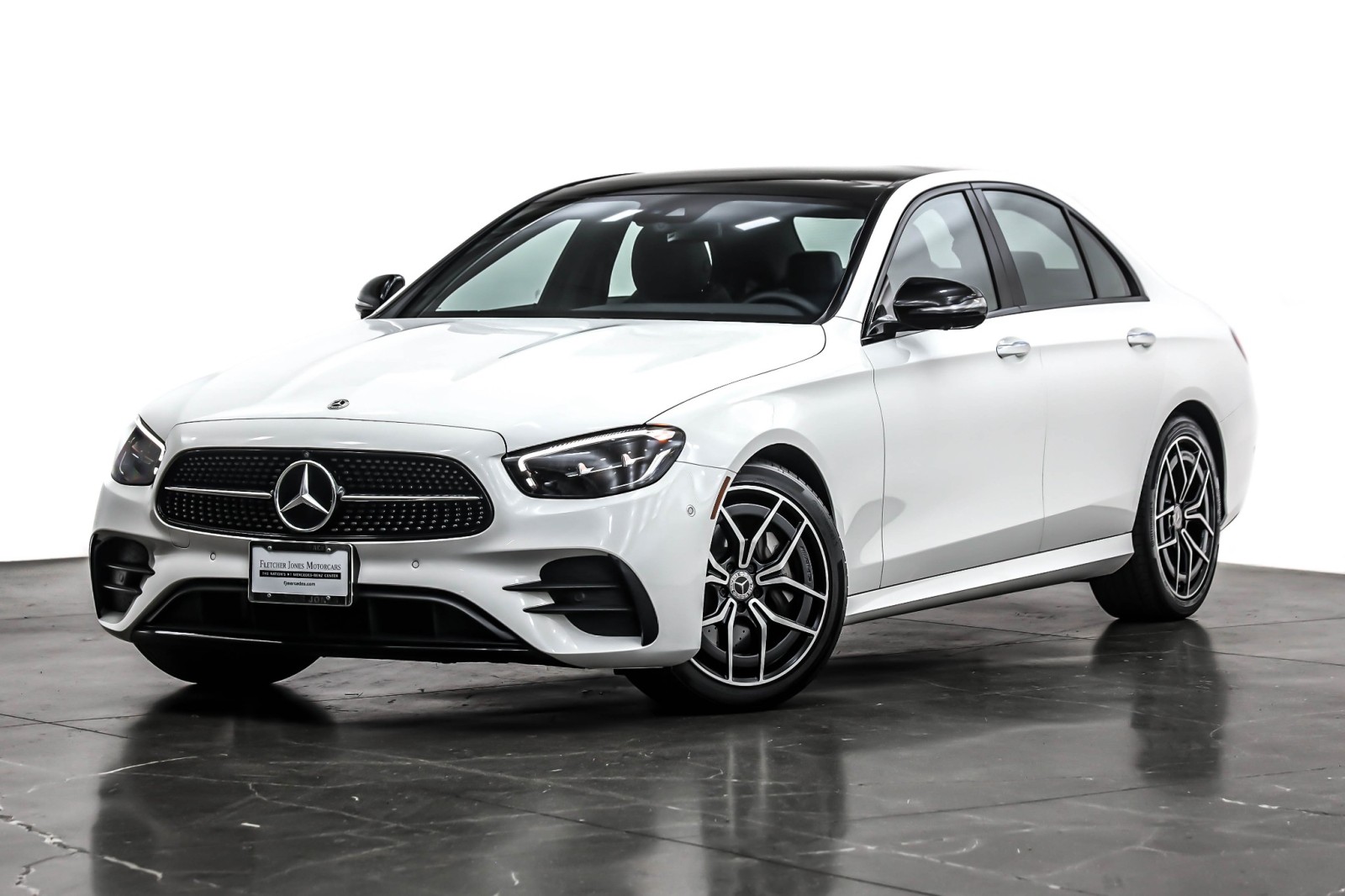 2022 Mercedes-Benz E-Class E350's photo