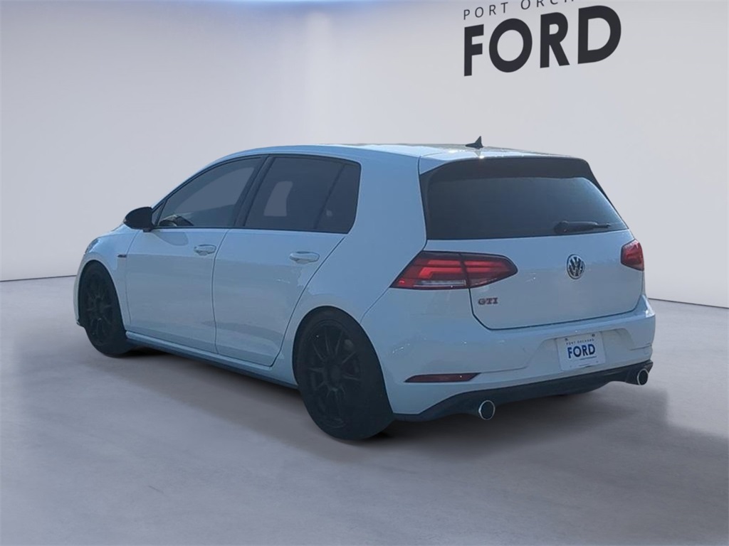 2019 Volkswagen Golf GTI SE photo 3