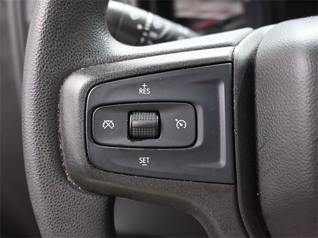 2020 Chevrolet Silverado 1500 photo 3