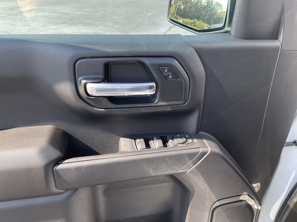 2026 Chevrolet Silverado 1500 Custom Trail Boss photo 10