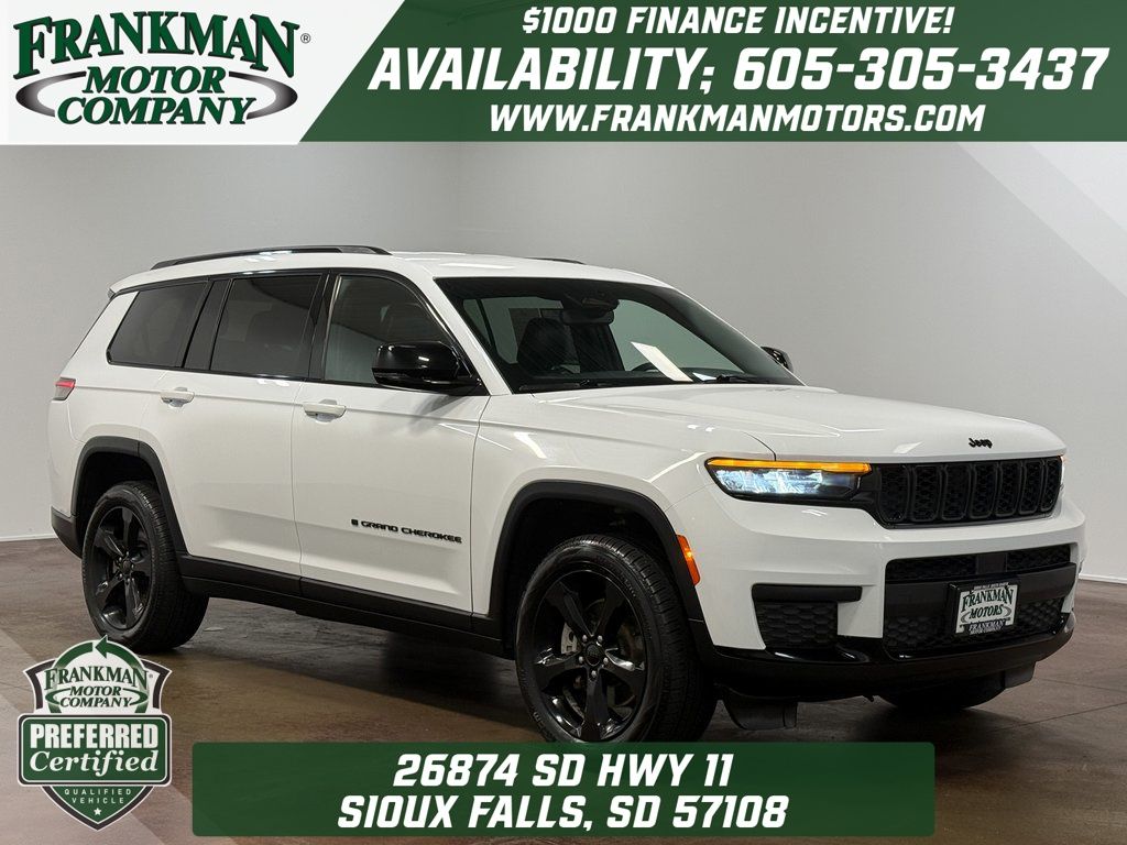 2023 Jeep Grand Cherokee L Altitude's photo