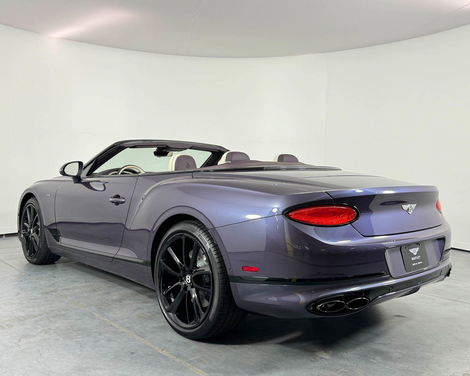 2024 Bentley Continental photo 3